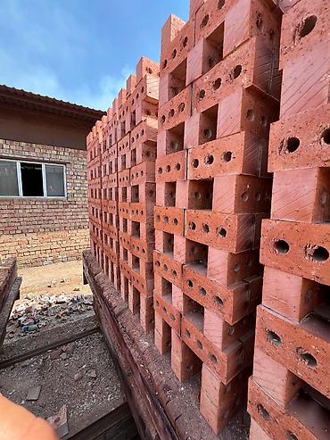 Строительный кирпич: Пустотелый, дырчатый, Жженый кирпич, Полублок, 250×120×88 — 3