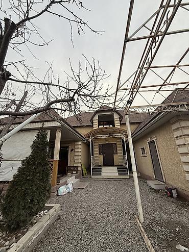 Продажа коттеджей и домов: 🏡Продаётся уютный дом в отличном районе! Район:Алтын ордо — 1