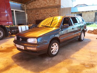 углекислый балон: Volkswagen Golf: 1997 г., 1.6 л, Механика, Бензин, Универсал