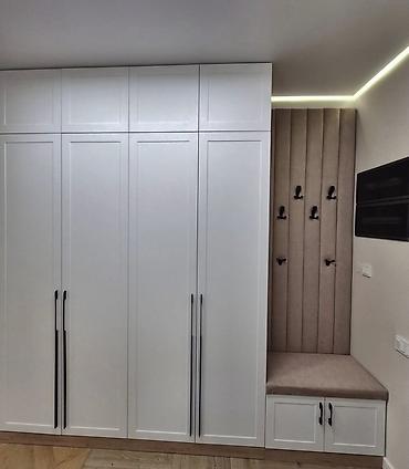 dəhliz dolabi: Dəhliz üçün modul divar dolabı və giriş sistemi - Ağ rəngli, modern — 4