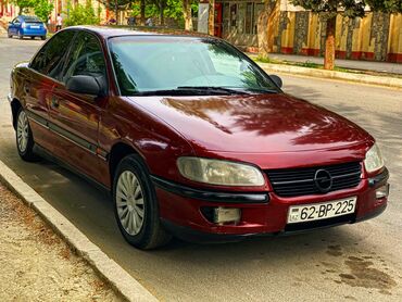 афто аз: Opel Omega: 2 л | 1995 г. | 450000 км Седан