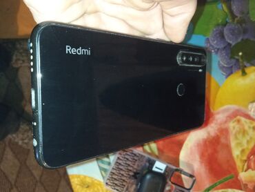 скупка телефонов токмок: Redmi, Redmi 8, Новый, 64 ГБ, цвет - Черный, 1 SIM, 2 SIM