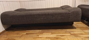 Sofe i kaučevi: Kauc (lezaj) klik-klak sistem sa makazama. Braon boja. U perfektnom — 10