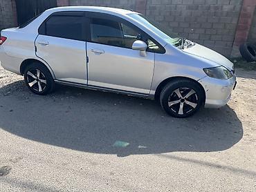 шаравой сивик: Honda Fit Aria: 2003 г., 1.5 л, Автомат, Бензин, Седан — 1