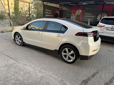 Chevrolet: Chevrolet Bolt: 2012 г., 1.4 л, Вариатор, Электромобиль, Хэтчбэк