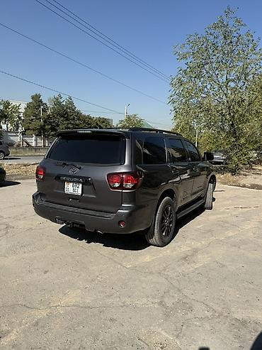 Продажа авто: Toyota Sequoia: 2021 г., 5.7 л, Автомат, Бензин, Внедорожник — 3