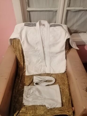 İdman formaları: Salam aleykum Oglan ve qiz uşaqlari ucun az işlenmiş Cüdo ve karate -da lalafo.az — 10 İdman formaları: Salam aleykum Oglan ve qiz uşaqlari ucun az işlenmiş Cüdo ve karate — 10