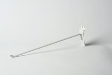 Комплектующие для торгового оборудования: Крючки, кронштейны и полкадержатели для Эконом — 24