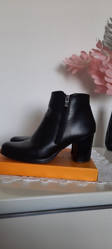 lowa čizme: Ankle boots, Lusso, 40