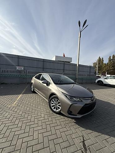 саньенг корандо 2020: Toyota Corolla: 2020 г., 1.8 л, Автомат, Гибрид, Седан — 3