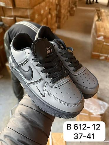 Кроссовки и спортивная обувь: СПЕШИТЕ ! СПЕШИТЕ ! СПЕШИТЕ ! Предприниматели и торговцы обувью at lalafo.kg — 53 Кроссовки и спортивная обувь: СПЕШИТЕ ! СПЕШИТЕ ! СПЕШИТЕ ! Предприниматели и торговцы обувью — 53