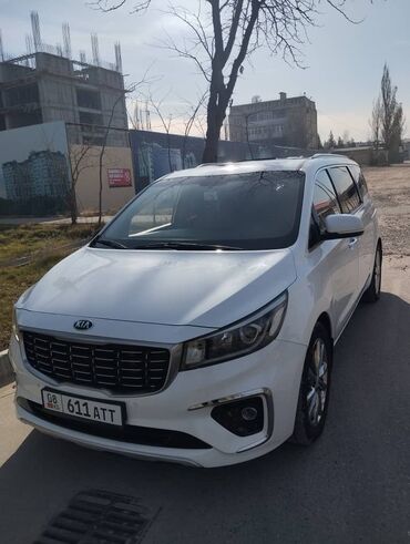 Kia: Kia Carnival: 2018 г., Минивэн — 1