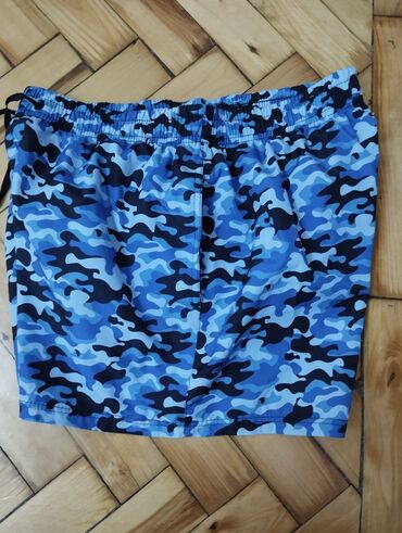 Şortlar: Şortlar 38 M razmer — 2