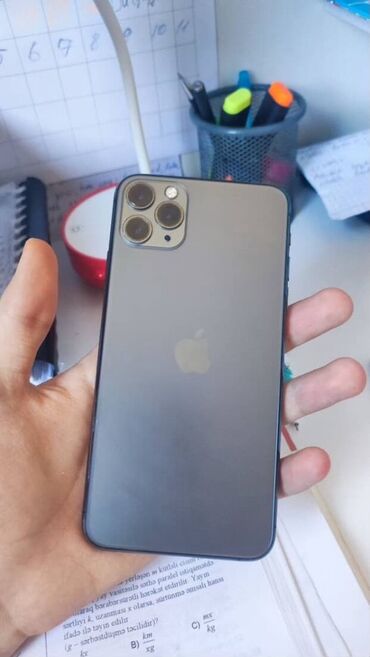 iphone xr 64: IPhone 11 Pro Max, 64 GB, Simsiz şarj