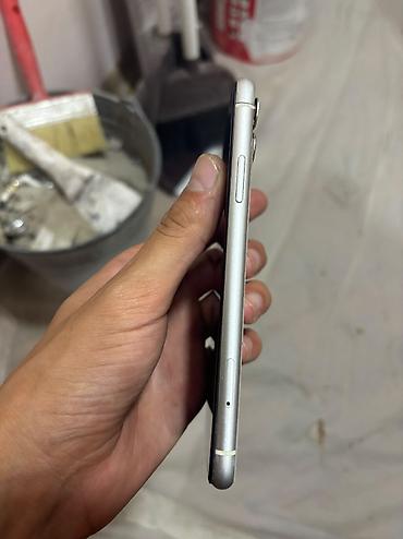 Мобильные телефоны и аксессуары: IPhone 11, 64 ГБ, Белый, Face ID — 6