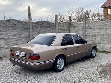 мерседес ешка 2 2: Mercedes-Benz W124: 1993 г., 2.2 л, Автомат, Бензин, Седан