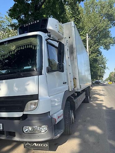 ayon y: Рефрижераторный грузовик Mercedes-Benz Atego 1329 - Изотермический — 1