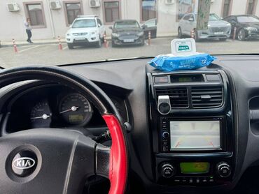 kia avtomobillerinin qiymeti: Kia Sportage: 2 л | 2010 г. Внедорожник