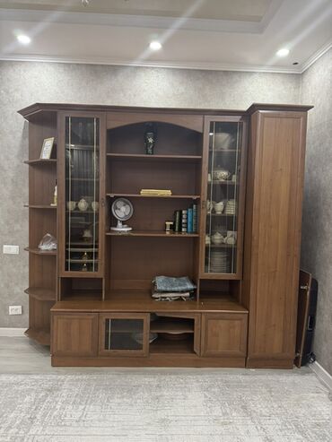 Гарнитуры для зала: Гарнитур для зала, Дерево, цвет - Коричневый