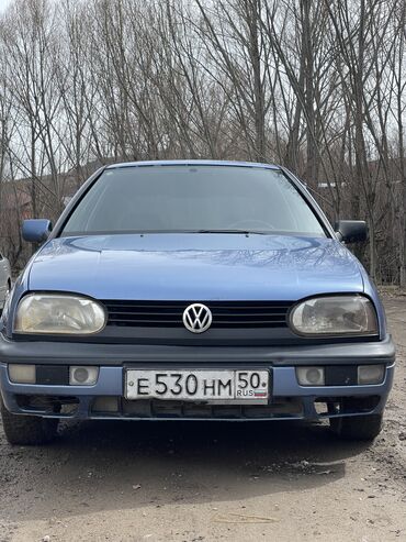 Транспорт: Volkswagen Golf: 1993 г., 1.8 л, Механика, Бензин, Универсал