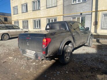 пикап бу: Mitsubishi L200: 2012 г., 2.4 л, Механика, Дизель, Пикап