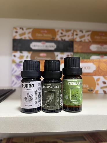 pegah yağ: Aroma efir yağları dəsti - Növlər: Pudra, Sedir Ağacı, Yaşıl Çay - — 1
