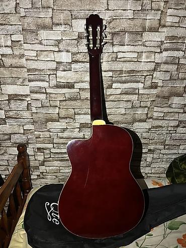 gitara qiymətləri: 200 manata alinib demek olar ki yenidir. Yeni simler ve çantası — 3
