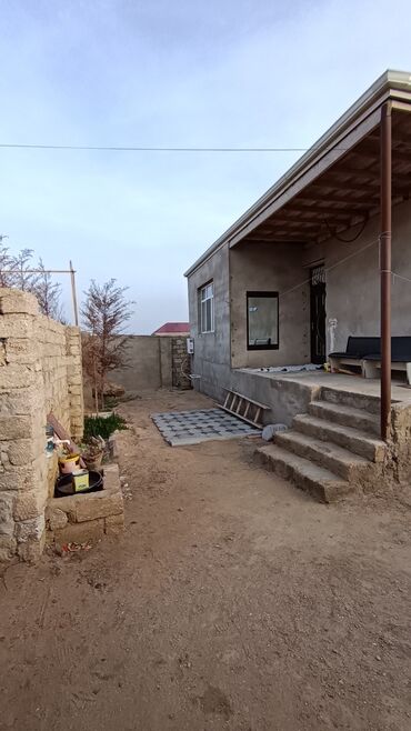 Həyət evləri və villaların satışı: Xəzər rayonu, Binə Atçılıq ərazisində həyət evi satılır. - Torpaq: 4 — 3