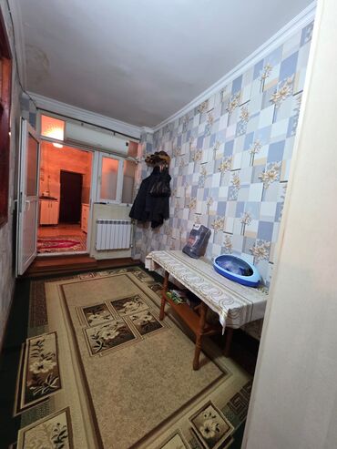 Köhnə tikili: 3 otagli kamunallari qaydasinda qiymey 50.000 azn 232 mektebin — 2