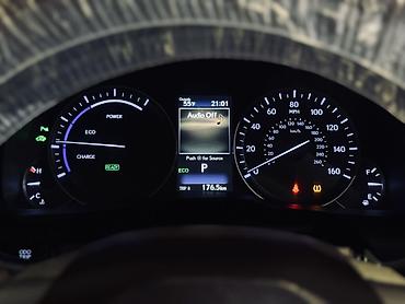 Lexus: Lexus ES: 2017 г., 2.5 л, Гибрид — 21