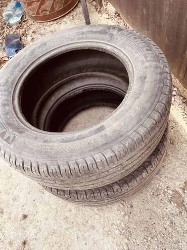 Шиналар: Шиналар 235 / 65 / R 17, Жай, Колдонулган, Жуп, Michelin