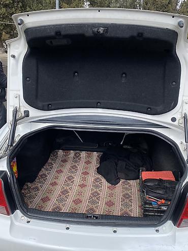 Hyundai: Hyundai Excel: 2 l | 2004 il Sedan — 9