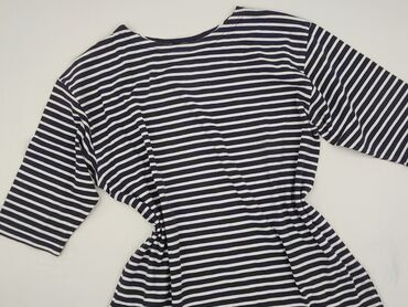 basic t shirty tommy hilfiger: Жіноча блуза, розмір L на lalafo.pl basic t shirty tommy hilfiger: Жіноча блуза, розмір L