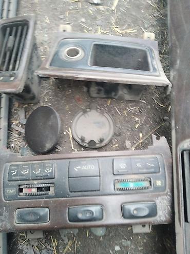 Панели, обшивки: Центральная консоль Mitsubishi 1993 г., Б/у, Оригинал, Германия — 7