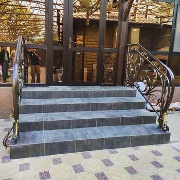 кованые узоры: Лестница лестница металлическая перила для лестниц дома балконов
