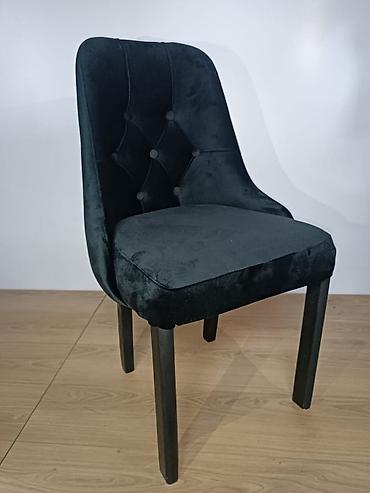 Stolice: Barska/klupska tapacirana stolica – elegantan model sa proštepom i — 1