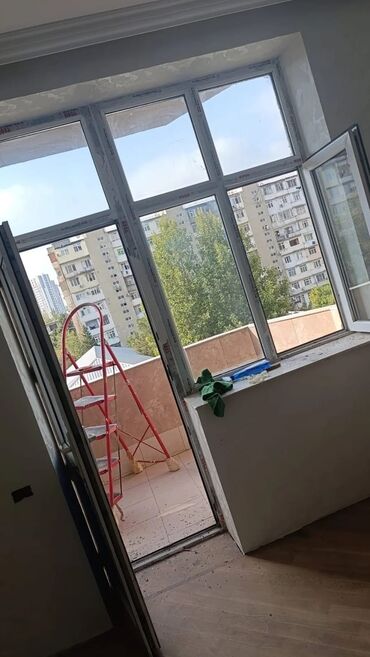 Digər xidmətlər: Pəncərə və balkon şüşələrinin professional yuyulması və təmizlənməsi — 2