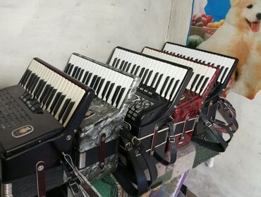 сумка для носки малыша: Серый24000.черныйроял полный35000.черн роял30000красный полн