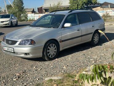 Toyota: Toyota Avensis: 2002 г., 2 л, Механика, Дизель, Универсал