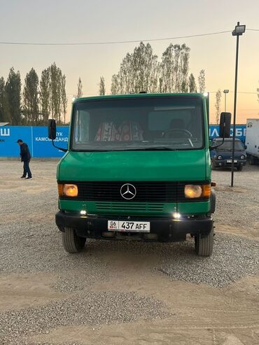 прицеп тридем: Жүк ташуучу унаа, Mercedes-Benz, Стандарт, 7 т, Колдонулган