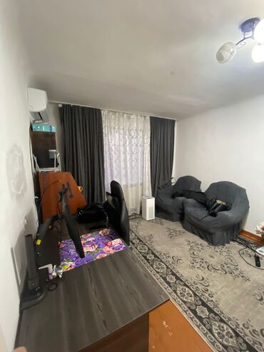 продажа домоав в канте: 1 комната, 28 м², Хрущевка, 3 этаж, Старый ремонт