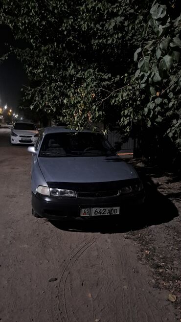 Mazda: Mazda 626: 1993 г., 2 л, Механика, Бензин