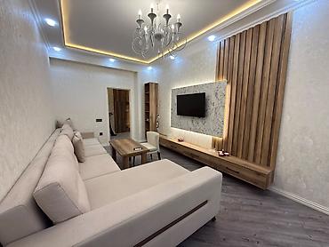 bakida menzil: Nərimanov rayonunda 3 otaqlı mənzil kirayə verilir 📍 Mənzil Gənclik — 4
