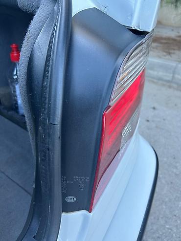 BMW: BMW 5 series: 2.2 l | 2001 il Sedan — 10