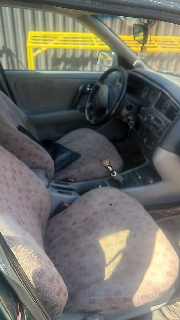 дверь нексия 1: Nissan Primera: 2001 г., 1.8 л, Механика, Бензин, Универсал — 3
