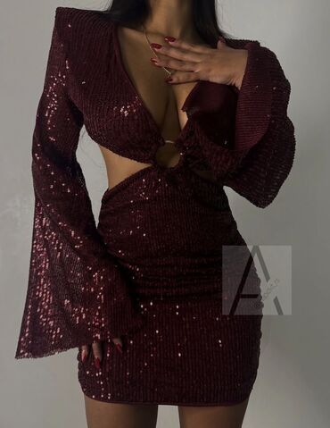 new yorker srbija kupaći kostimi: 7Arrows S (EU 36), color - Burgundy, Evening, Long sleeves