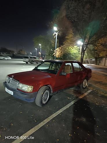 бампер на мерседес 211: Mercedes-Benz 190: 1985 г., Седан — 4
