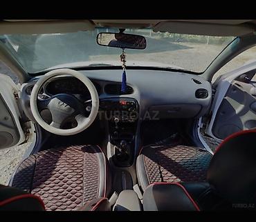 sprinter satisi: 5 700 AZN Hyundai Elantra, 2.0 L, 1998 il, 305 375 km Zəng et 5 700 ₼ — 3