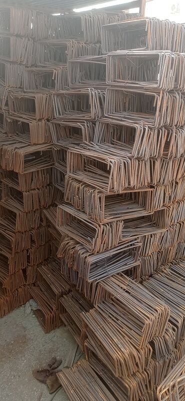 Setkalar: Aqlay(Beton, Izolyasiya Və Suvaq) 3Luk qiymətləri 10×10- 3 AZN 15×15- — 10