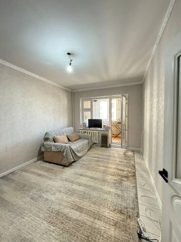 однокомнатная квартира продается: 1 комната, 36 м², 105 серия, 6 этаж, Евроремонт